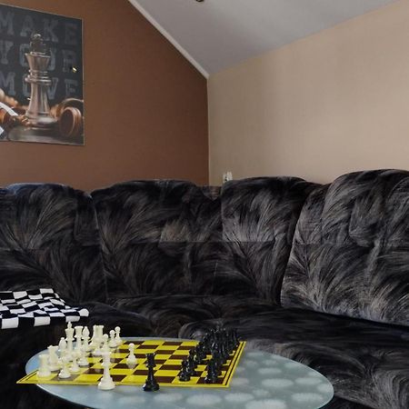 Chess Apartament Augustów Eksteriør billede
